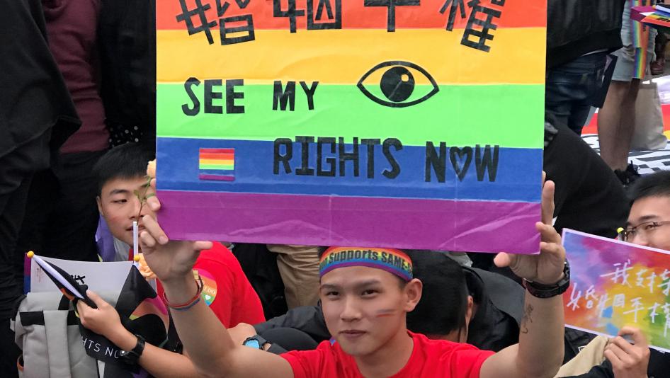 Taiwan Becomes First Country In Asia To Legalise Same Sex Marriage 