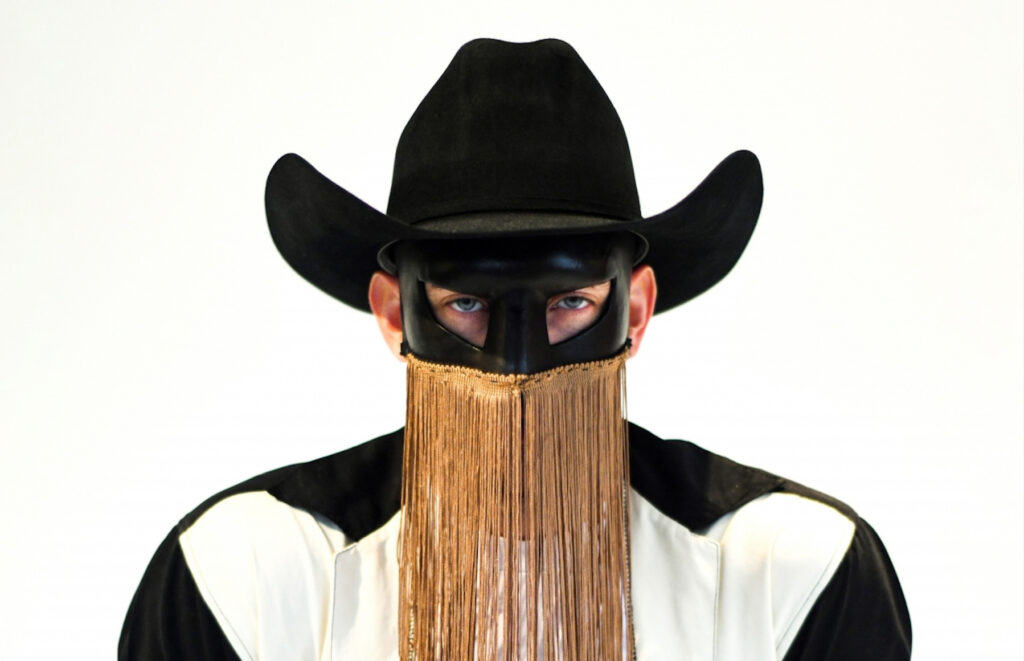 masked country singer