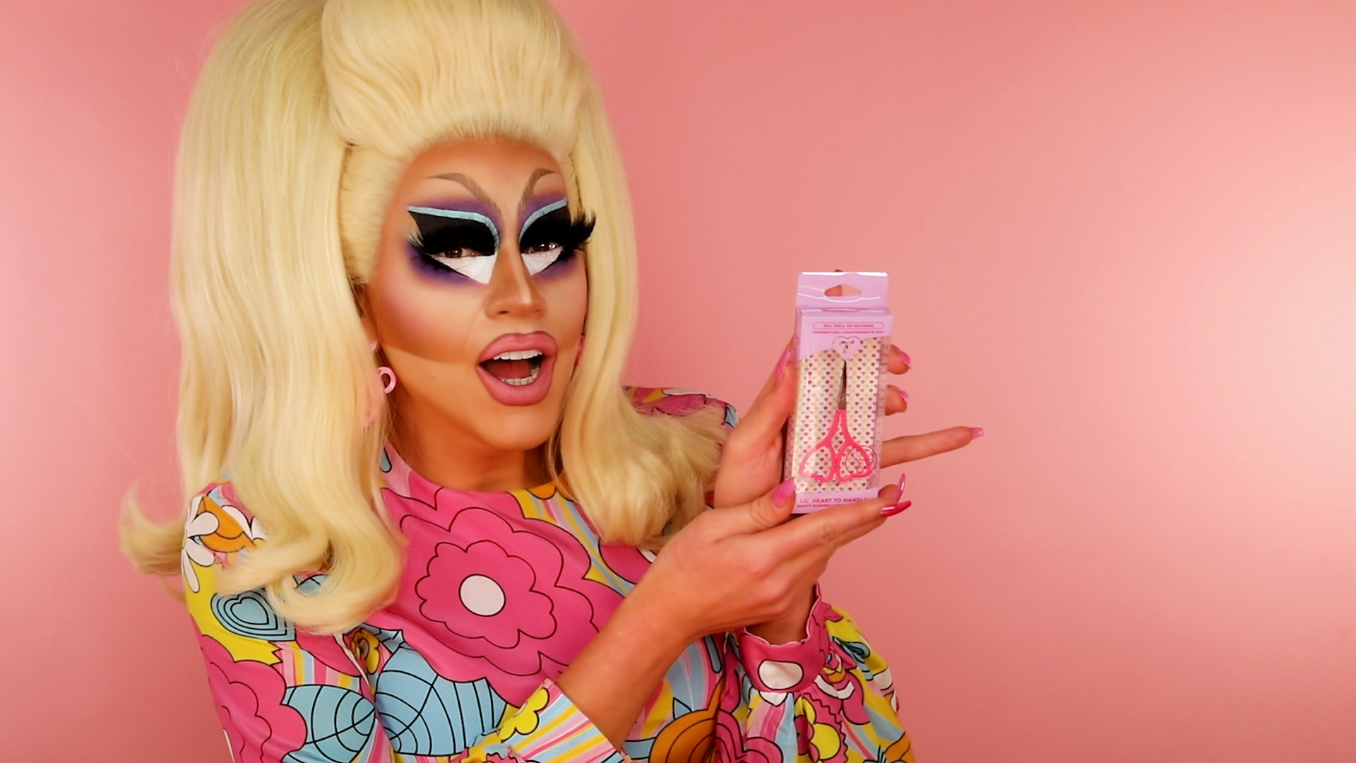 Art modeling studio trixie